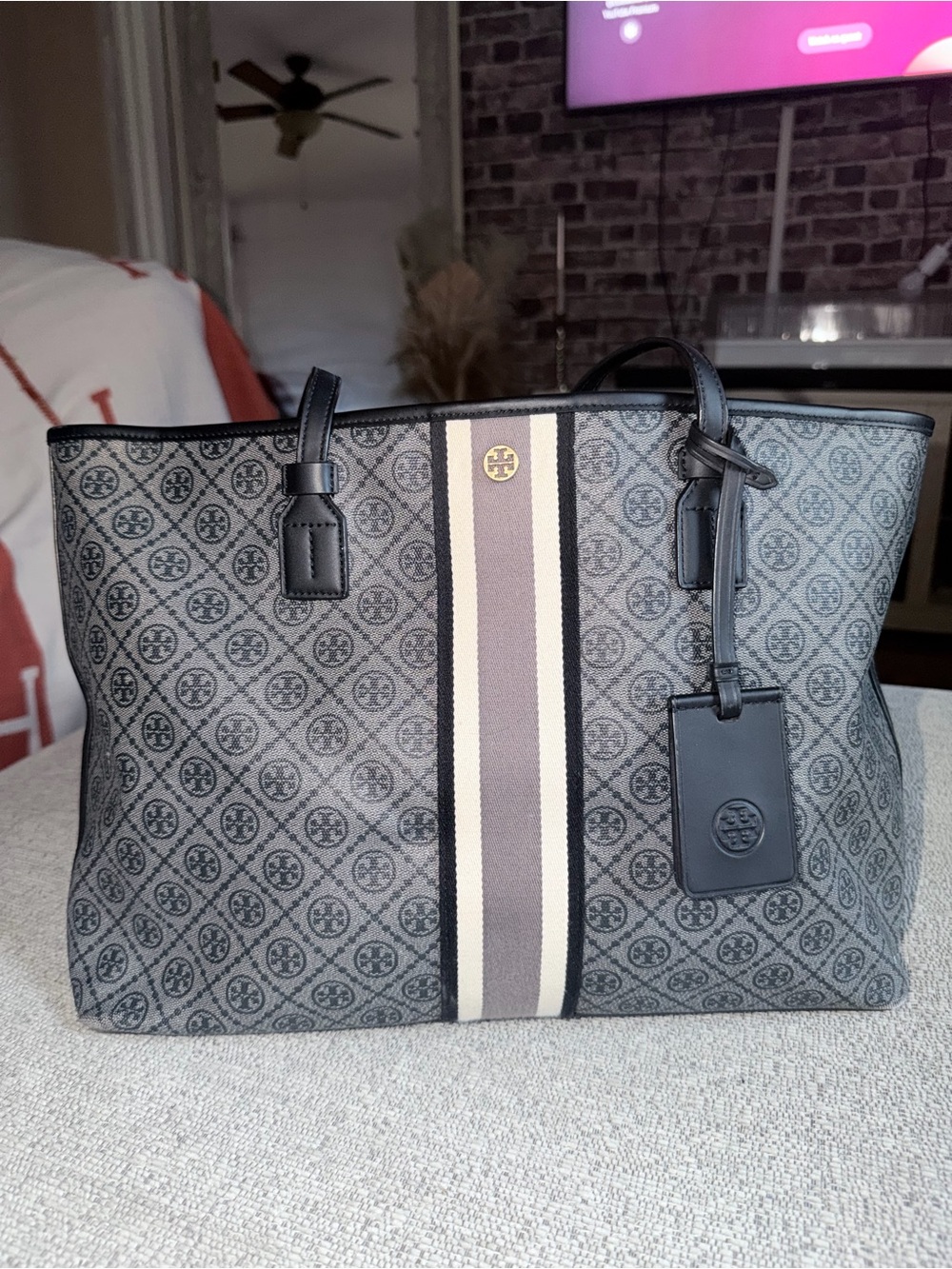 Tory Burch Gray Logo Tote with Cream and Tan Center Stripe

We can negotiate